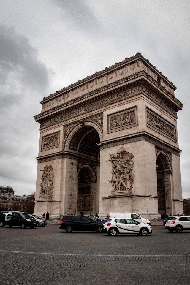 résidence fiscale dirigeant France Angleterre